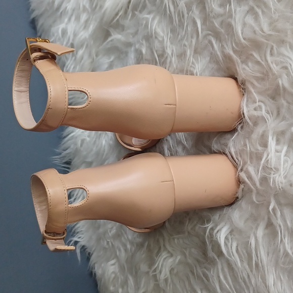 Stuart Weitzman block sandals - Picture 5 of 16